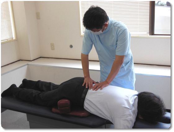 松本市神林治療院にて、ＳＯＴ（仙骨後頭骨テクニック）を取り入れております。